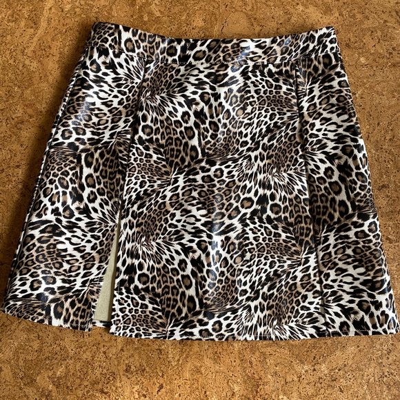 Princess Polly Leopard Mini Skirt - Picture 3 of 5